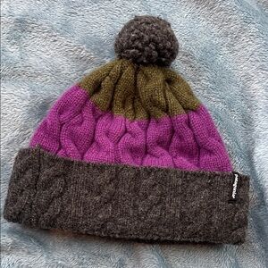Patagonia Purple/Green/Grey Pom Beanie 80% merino wool